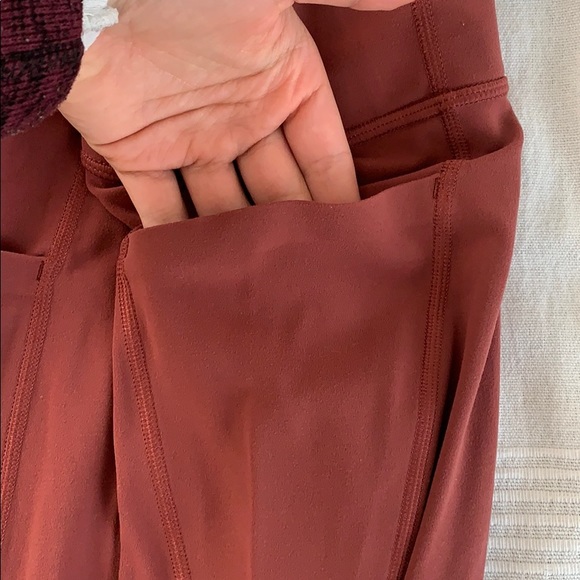 SOLD - Athleta Stash pocket salutation tight - Picture 5 of 10